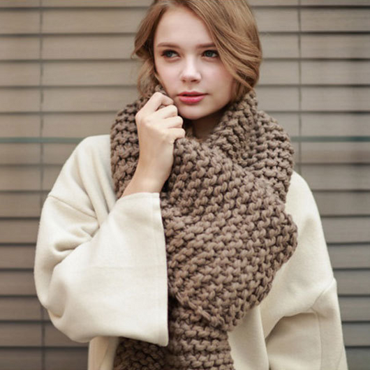 Womens chunky knit sales scarf